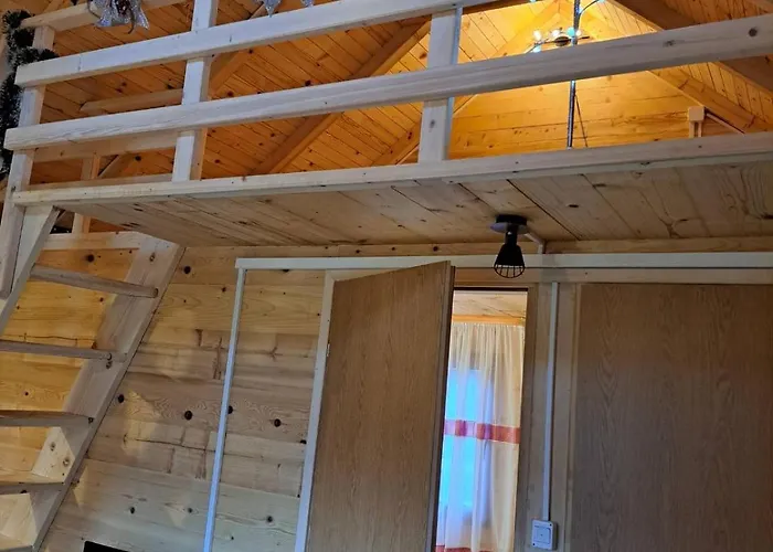 Mihajlo & Milos شقة