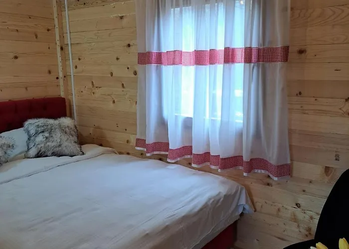 Mihajlo & Milos شقة *